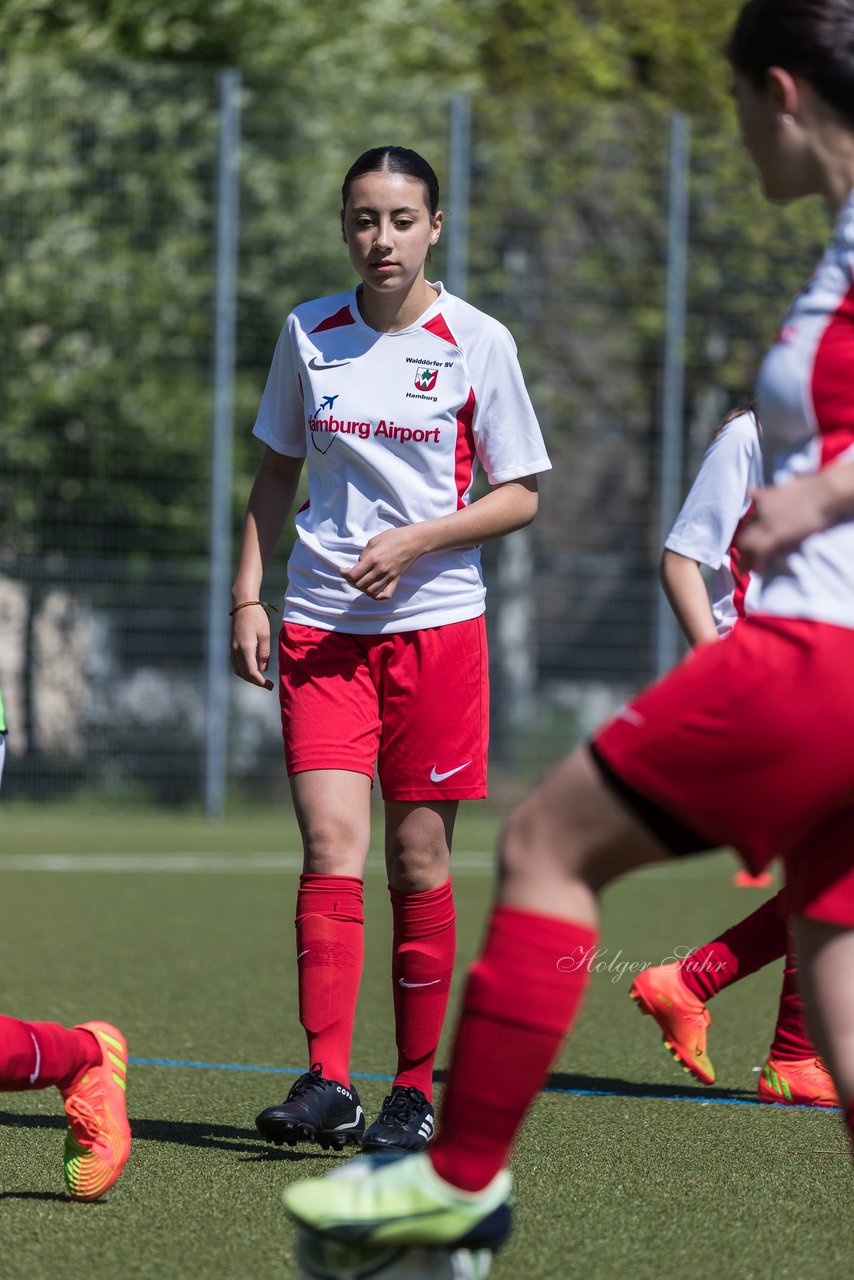 Bild 168 - wCJ Germania Schnelsen - Walddoerfer SV : Ergebnis: 0:6